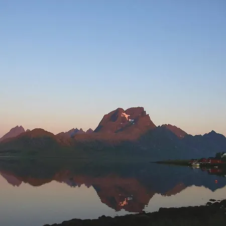 6 Person In Gullesfjord Flesnes